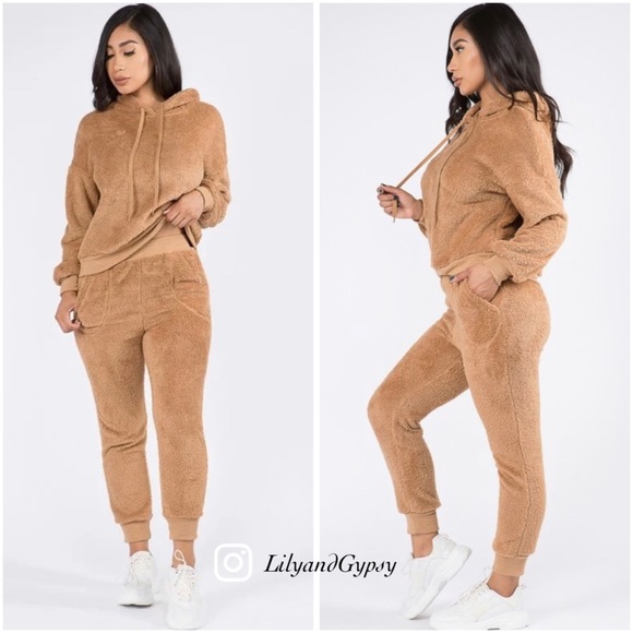 Warm Sherpa lounge set - Picture 4 of 13